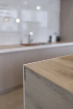 PORCELANATO MADERA OLMO 21x120 CERRO NEGRO - Imagen 6