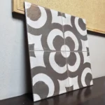 CERAMICA PINTER BLACK 45x45 CERRO NEGRO - Imagen 6